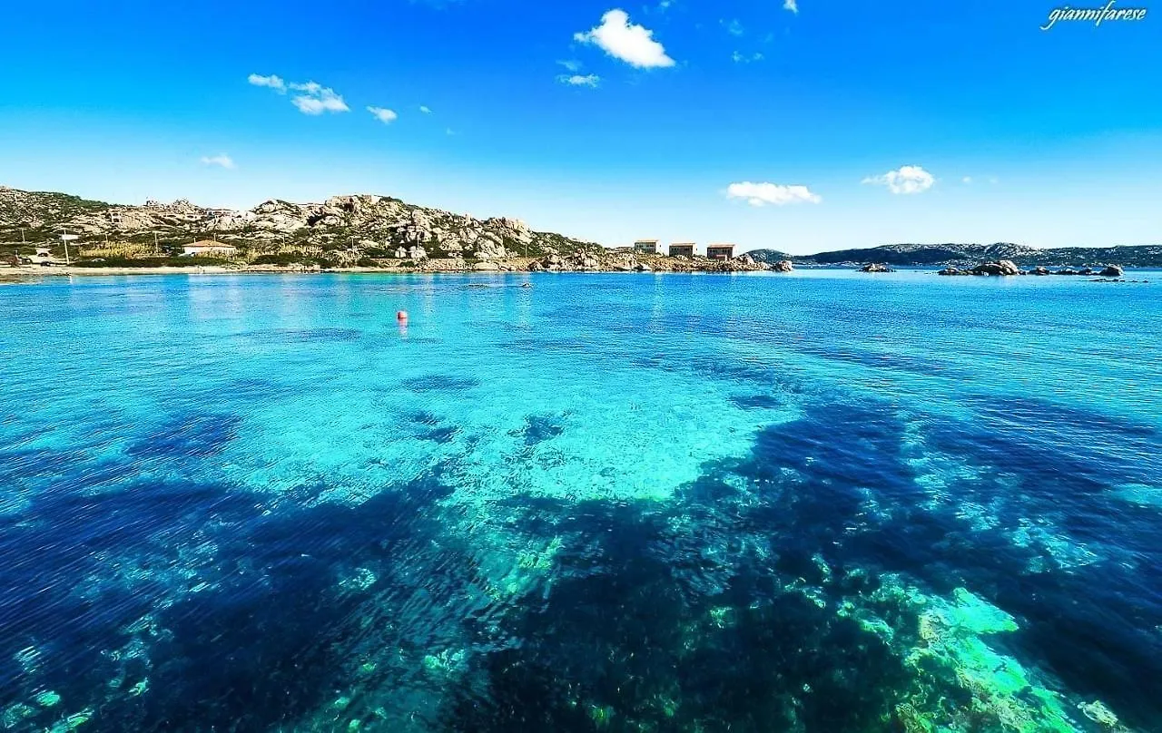 Appartamento luminosissimo con posto auto. La Maddalena